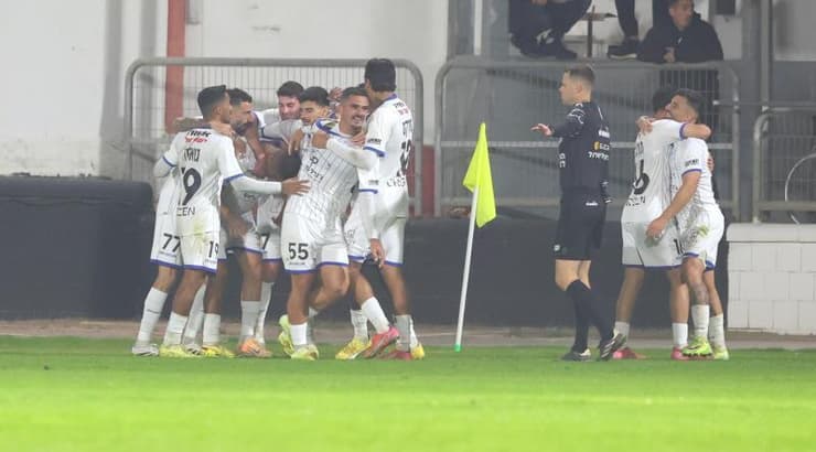 שחקני מכבי יפו בטירוף (עמרי שטיין) שחקני מכבי יפו בטירוף