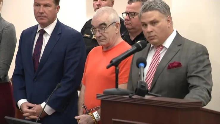 ארה"ב ניו יורק הנדימן ריצ'רד פוקס רוצח סדרתי