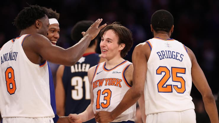 שחקני ניו-יורק ניקס חוגגים