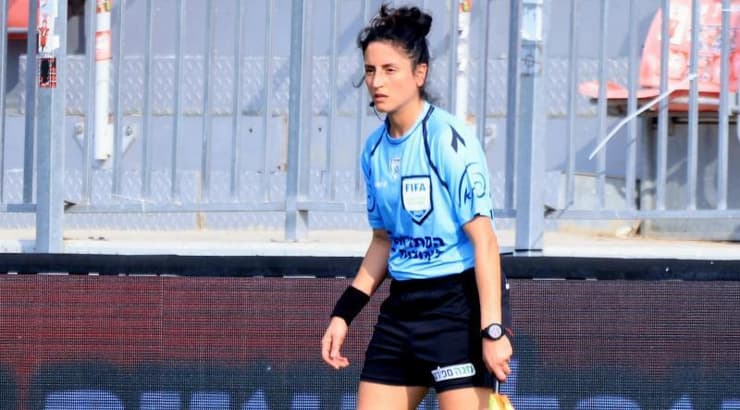 נופר סקורקה