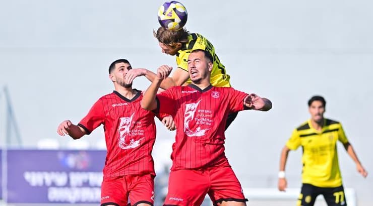 ווילסון האריס עולה גבוה