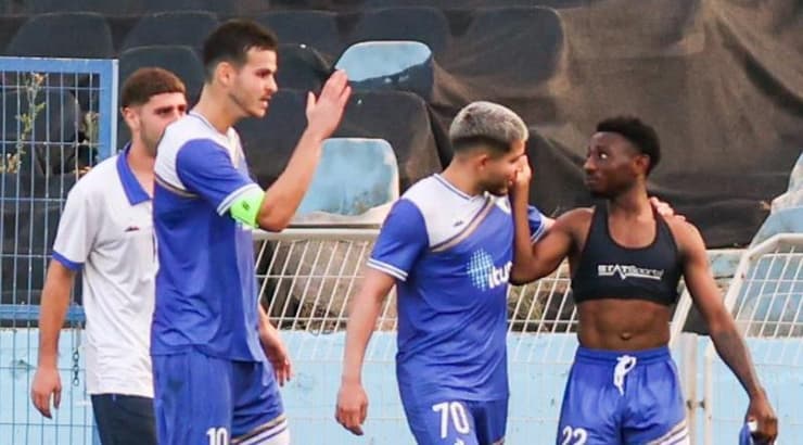 עלי מוסא על גג העולם