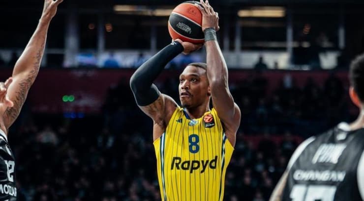 לוני ווקר צולף מרחוק