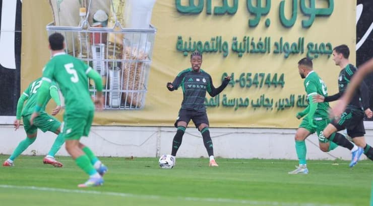 סילבה קאני מוקף