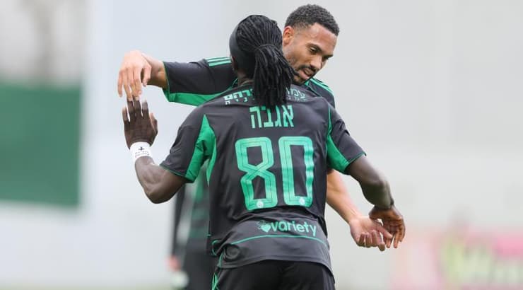 חיבוקים במכבי חיפה