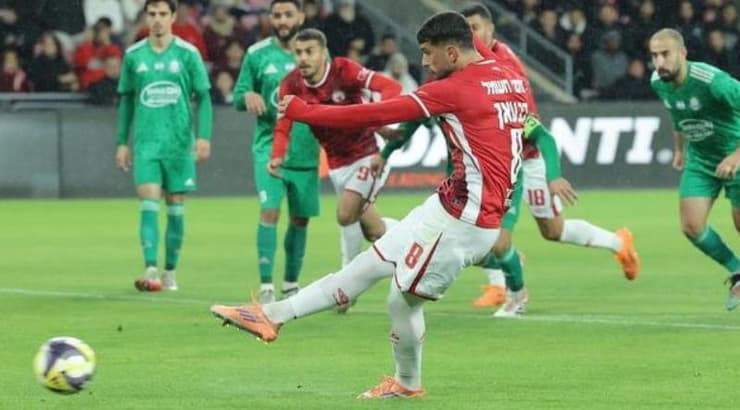 חמודי כנעאן מדייק מהנקודה (מרטין גוטדאמק) חמודי כנעאן מדייק מהנקודה