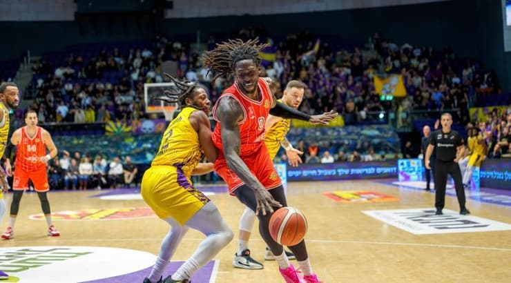 ג'ונתן מוטלי