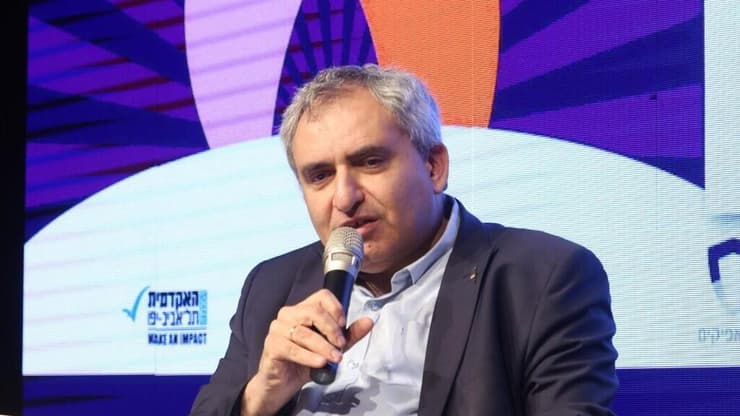 אם לא נייצר אופק של שיקום וצמיחה כלכלית, לא נצליח לשנות מציאות" (צילום: רונן טופלברג) חכ זאב אלקין צילום רונן טופלברג