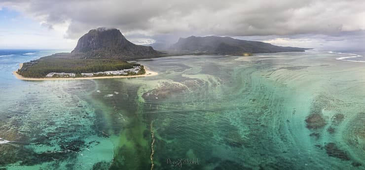 מפל תת-ימי במאוריציוס