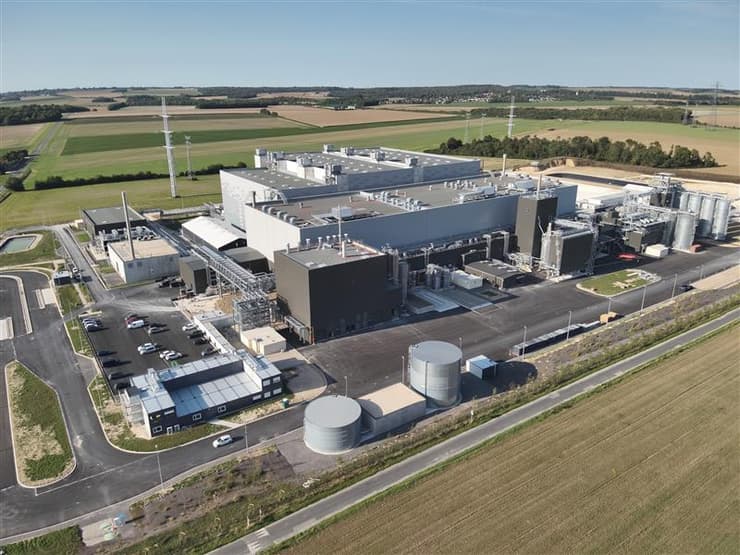 מפעל חרקים לייצור חלבון בצרפת של חברת Ÿnsect 