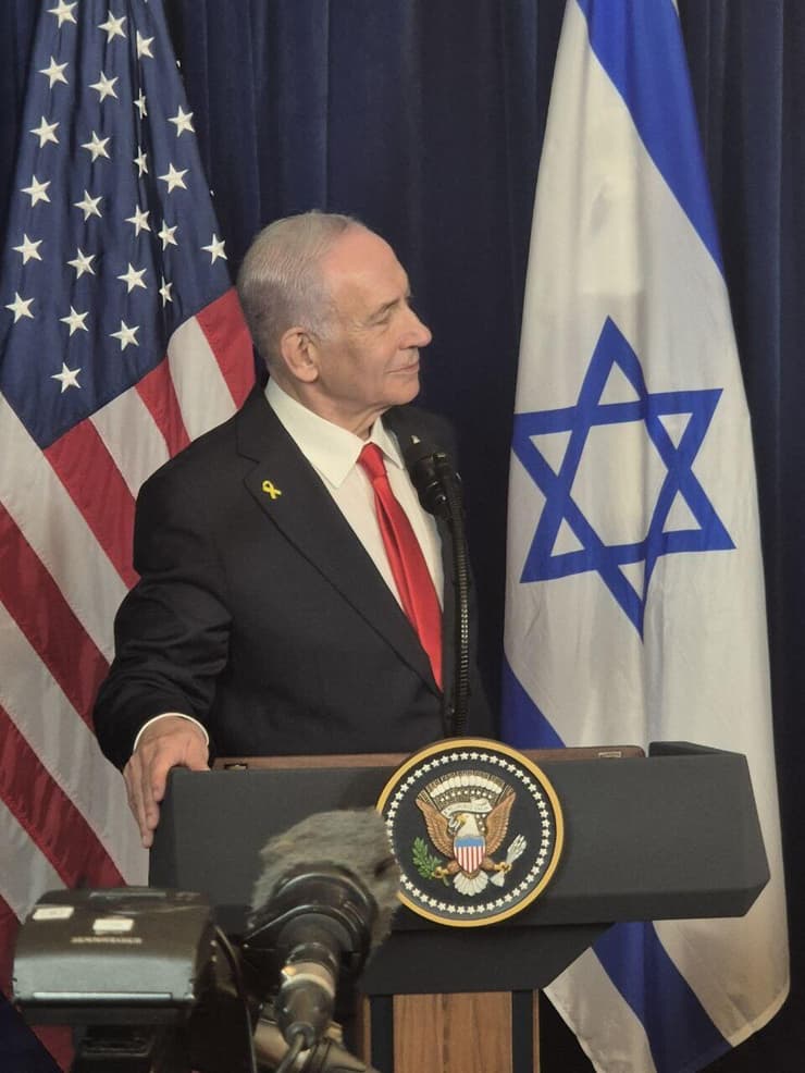 רה"מ נתניהו (צילום: איתמר איינכר) רה"מ נתניהו ו דונלד טראמפ ב מסע"ת ב מאר א-לאגו