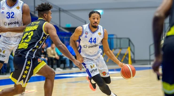 אלייז'ה סטיוארט