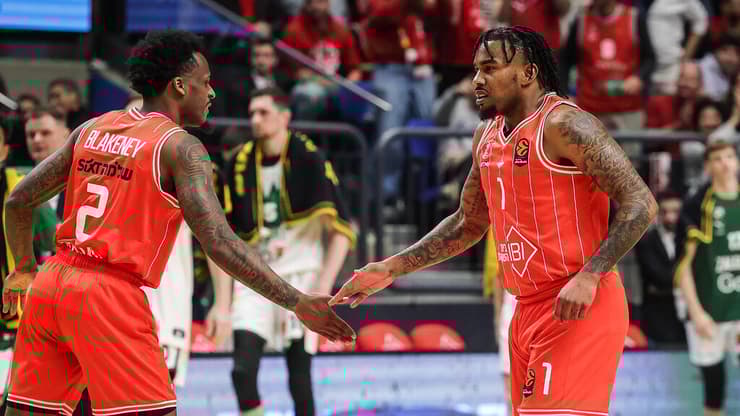 ג'ונס ובלייקני