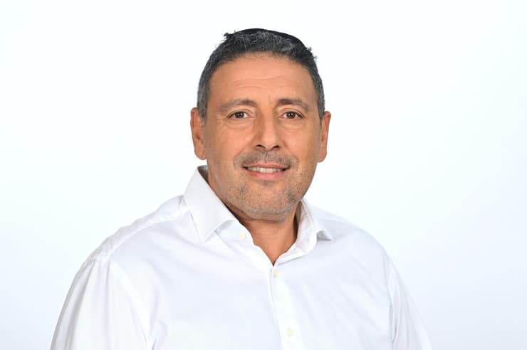 צחי אבו