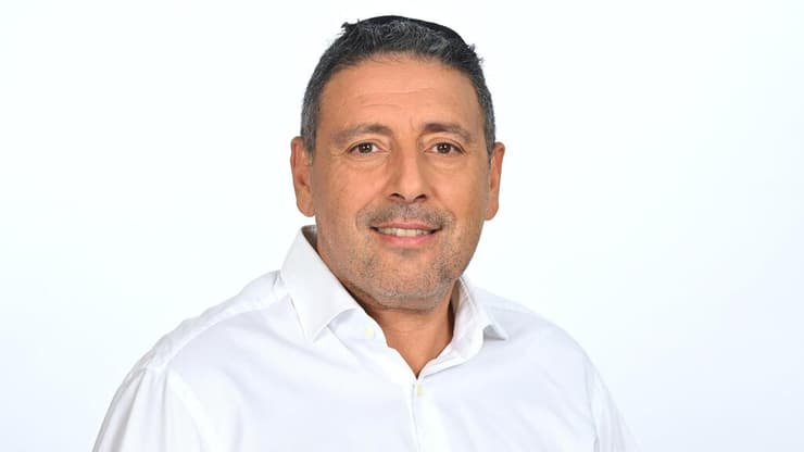 צחי אבו
