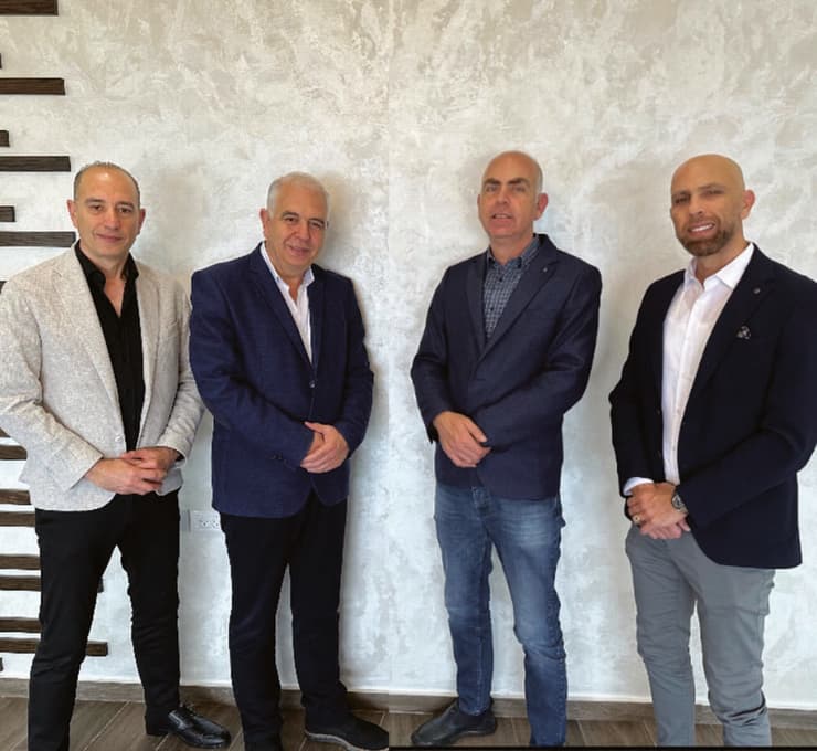 מימין לשמאל: עודד כהן, יאיר כהן, אשר כהן ויעקב כהן