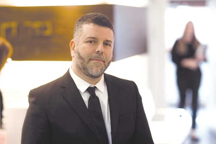 כפיר דיין דובב