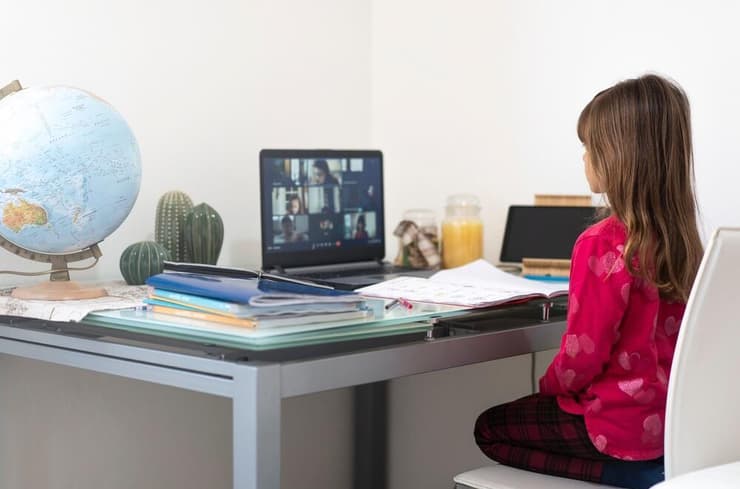 למנוע מצב שבו הטכנולוגיה הופכת למחסום המעמיק את אי השוויון (צילום: Shutterstock) למנוע מצב שבו הטכנולוגיה הופכת למחסום המעמיק את אי השוויון