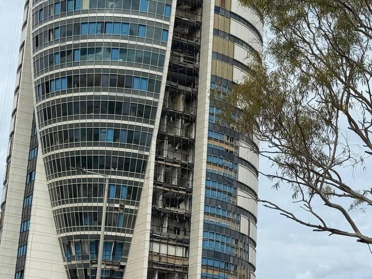 זירת נפילה שניה, בניין הטיל בקרית הממשלה