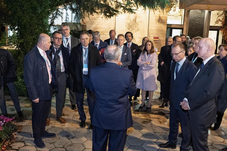 כנס ה-IHRA יד ושם