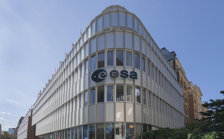 פריצת נתונים רביעית (לפחות) ב-15 השנים האחרונות. משרד סוכנות החלל האירופית בפריז 