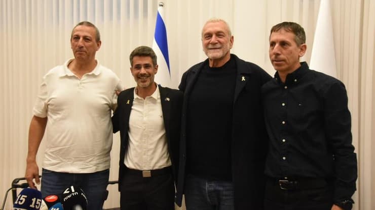 מסיבת עיתונאים על שיקומה של העיר קריית שמונה