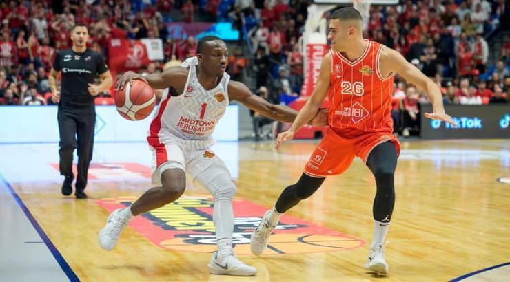 ג'ארד הארפר וים מדר (רועי כפיר) ג'ארד הארפר וים מדר