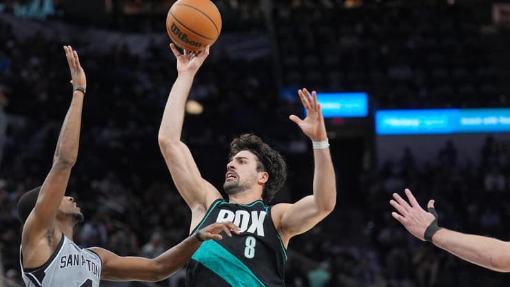 שחקן פורטלנד טרייל בלייזרס דני אבדיה