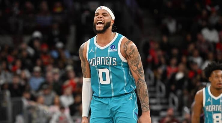 מיילס ברידג'ס בטירוף (רויטרס) מיילס ברידג'ס בטירוף