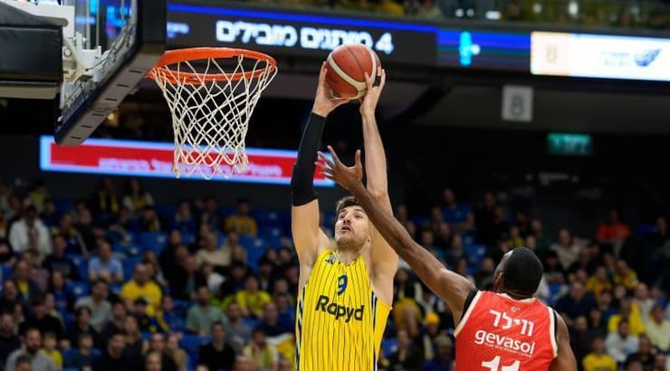 רומן סורקין זורח לדאנק