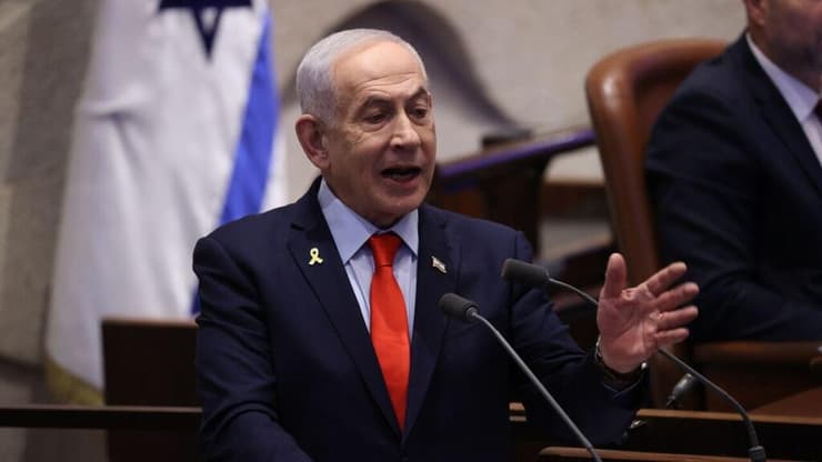 "סיקור עזה - נוראי ושקרי". נתניהו (צילום: אלכס קולומויסקי) דיון 40 חתימות במליאת הכנסת