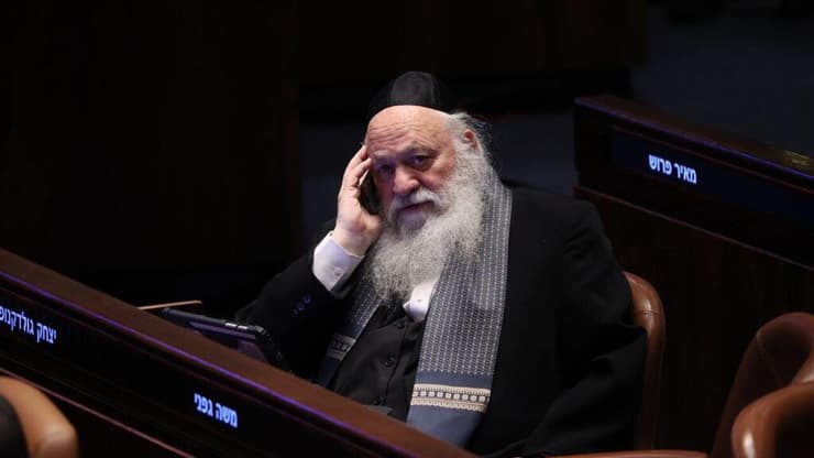 גולדקנופף. "מצביעים נגד בשמם של אלפי לומדי תורה" (צילום: אלכס קולומויסקי) דיון 40 חתימות במליאת הכנסת