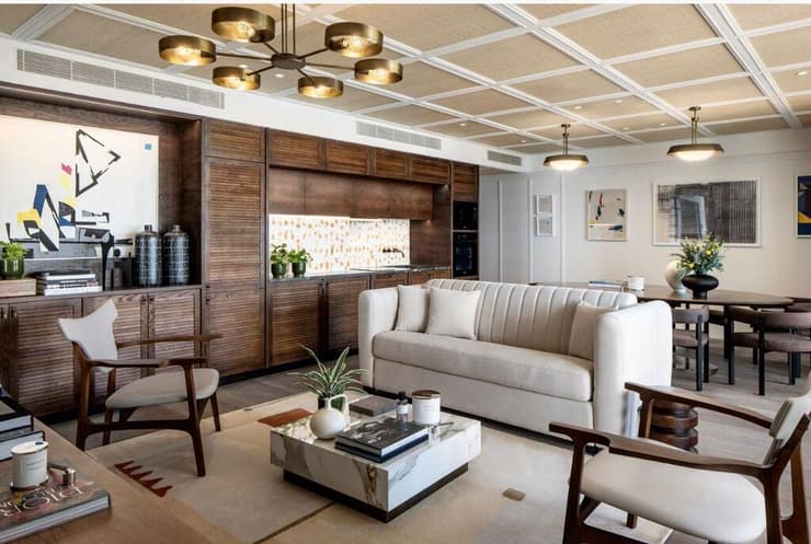 הסלון של הסוויטה (צילום: עמית גירון) חדר ישיבות