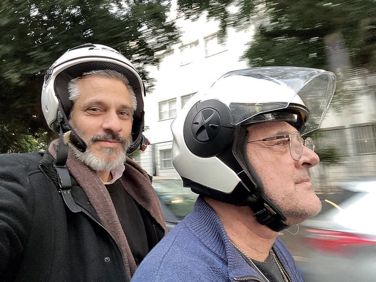 אביתר בנאי ודורון צברי על הטוסטוס