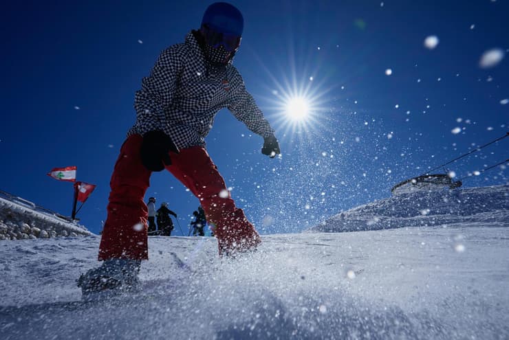 קרוב-רחוק: סצנת הסקי של לבנון