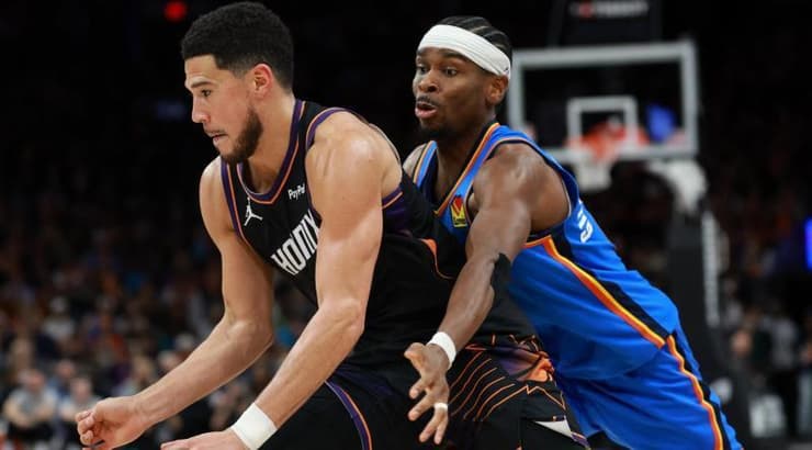 דווין בוקר לפני שיי גילג'ס אלכסנדר