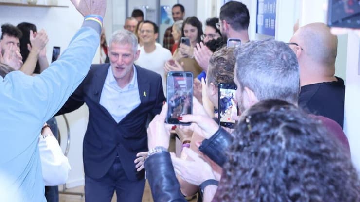 יאיר גולן ומפלגת הדמוקרטים