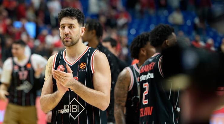 ואסיליה מיציץ׳ בסיום