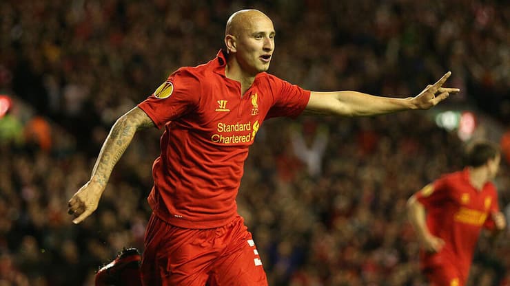 מהשינה לאימון ובחזרה. שלבי במדי ליברפול (צילום: Clive Brunskill/Getty Images) ג'ונג'ו שלבי