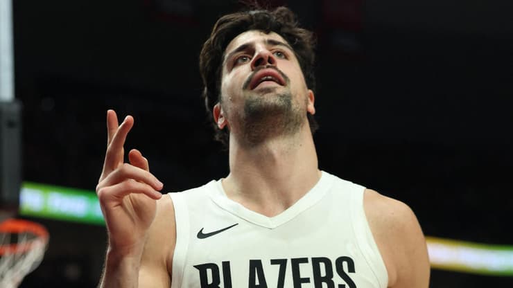 לא עוצר לרגע. אבדיה (צילום: Jaime Valdez-Imagn Images) אבדיה