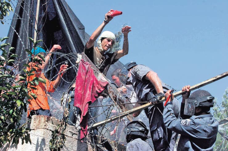 הפינוי ב־2005