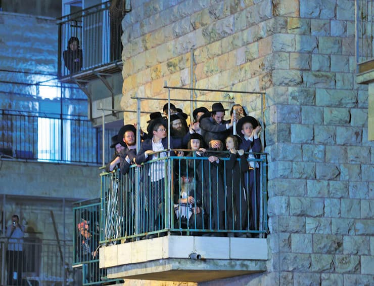 הפגנת החרדים השבוע. בניגוד לדעת הממסד, בנוער החרדי מתפתחת נטייה גוברת לגיוס | צילום: אלכס קולומויסקי