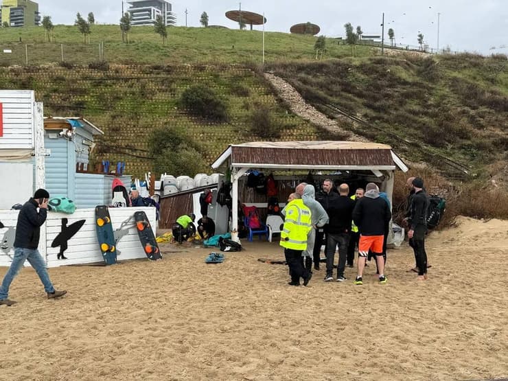 הזירה בבת ים