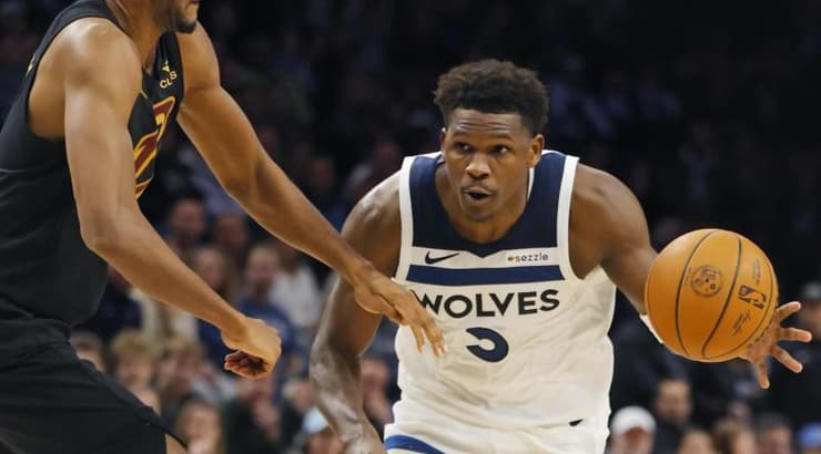 אנתוני אדוארדס