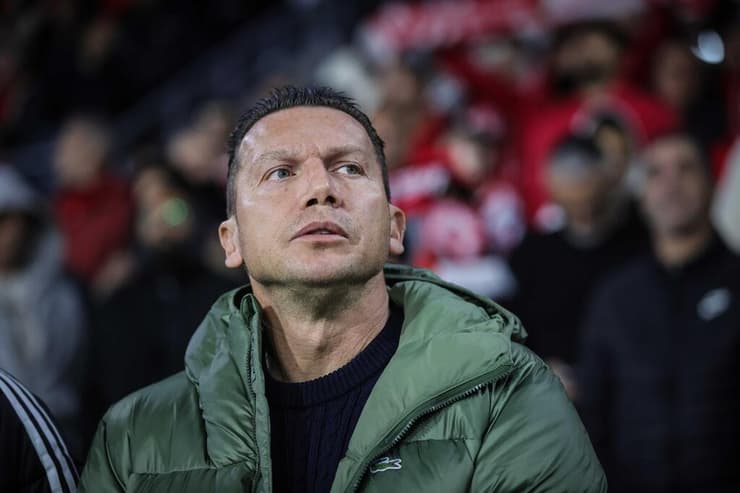 מאמן מכבי חיפה ברק בכר