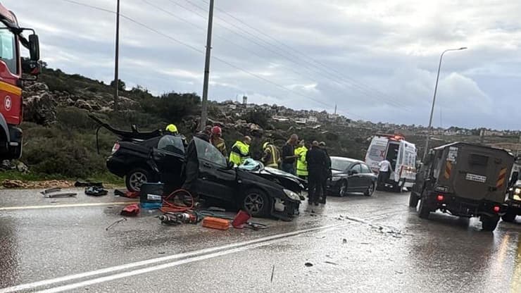 זירה זירת תאונה תאונת דרכים כביש 435 עופרים רנתיס שומרון פצוע קשה