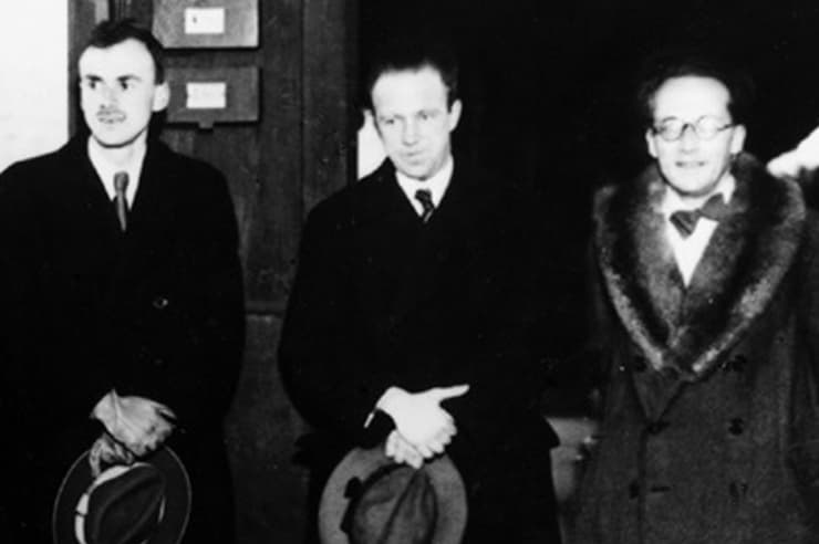 לא הצליח לממש את החלומות על תגליות מרעישות נוספות. שרדינגר עם ורנר הייזנברג ופול דיראק 