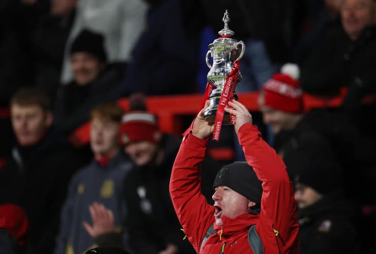 אוהדי רקסהאם כבר מפנטזים (צילום: Jan Kruger/Getty Images) רקסהאם