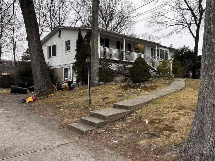 הבית בלונג איילנד (צילום: Suffolk County District Attorney’s Office) הבית בלונג איילנד