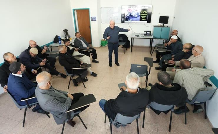 לראשונה בבאקה אל-גרביה, קורס אימאמים שיעברו הכשרה של הרלב"ד - לעורר מודעות לבטיחות בדרכים